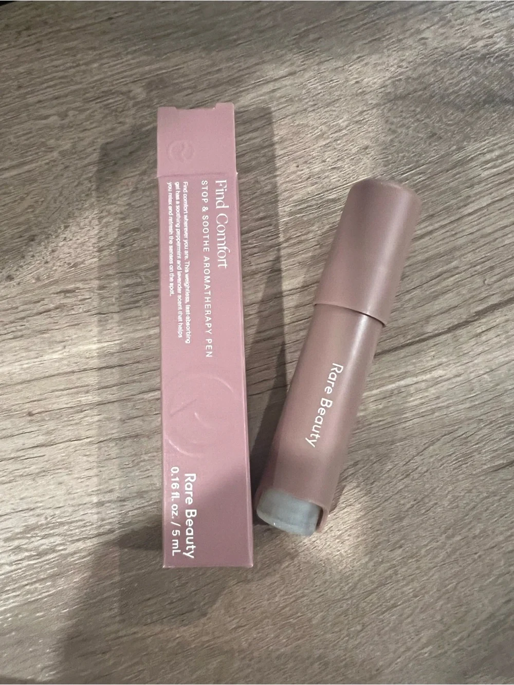 Rare Beauty Find Comfort Stop & Soothe Aromatherapy Pen